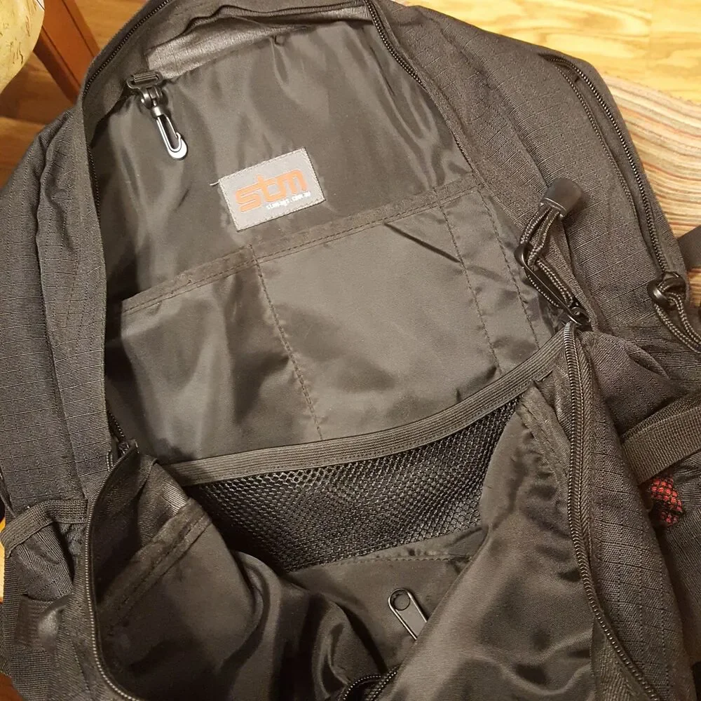 STM HAVEN COMPUTER BLACK BACKPACK PO# FL-2093 (3 EXPANDABLE